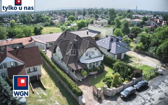 Dom na  sprzedaż Częstochowa - Atrakcyjny dom dla rodziny lub firmy